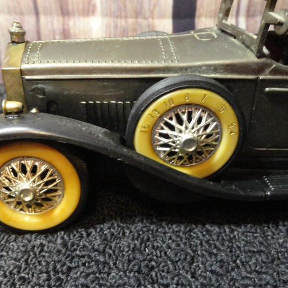 Vintage 1931 Rolls Royce Phantom Car AM Radio~Detailed~Man cave fan~Not working - Picture 2 of 8